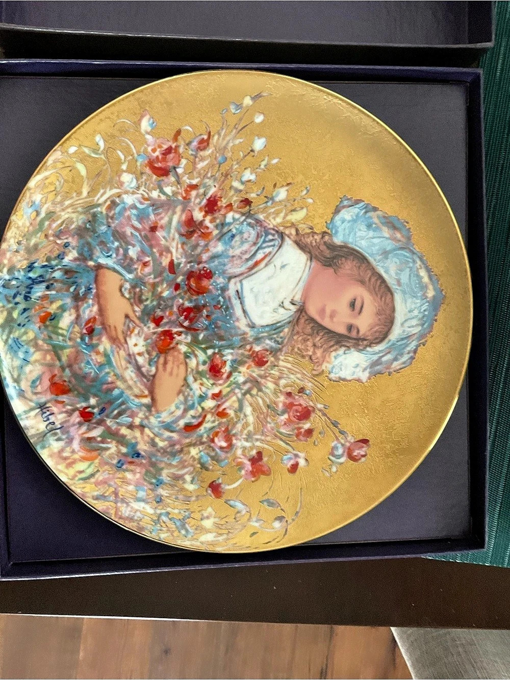 Bradford Exchange Flower Girl Series: Petals in the Breeze Floral Collector